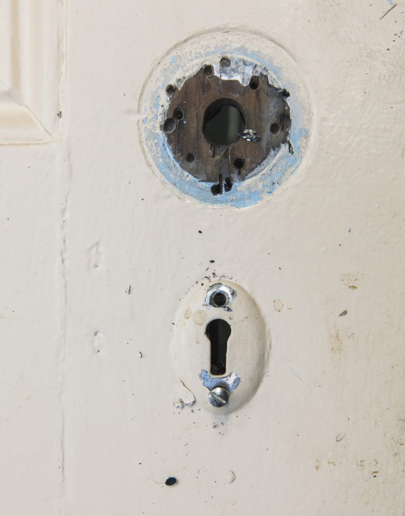 House of Brinson / How to Strip Paint from Doors