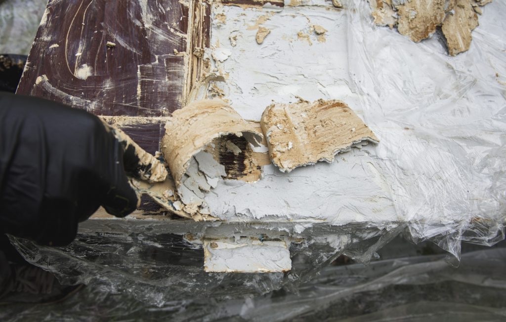 House of Brinson / How to Strip Paint from Doors